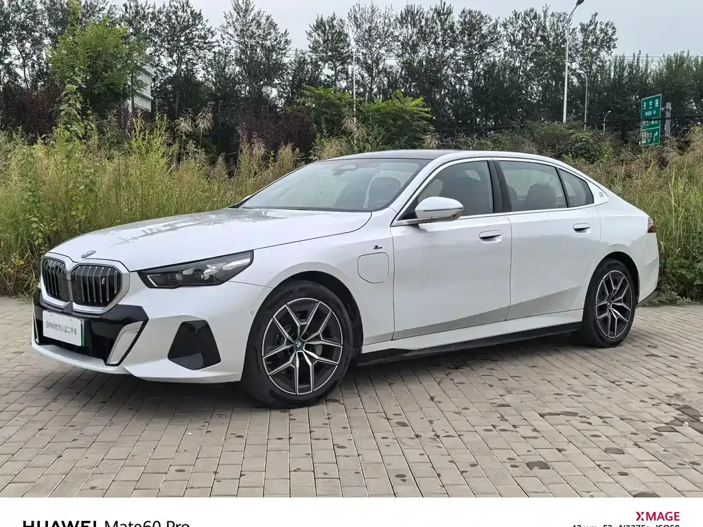 BMW i5 2025 из CN, фото 1