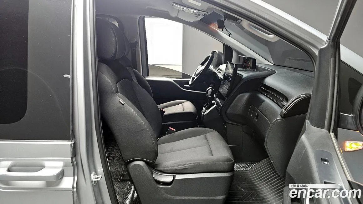 Hyundai Staria — фото 10