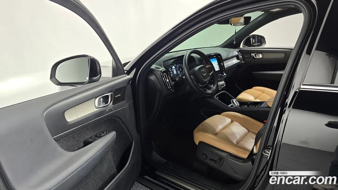 Volvo XC40 2021 из KR, фото 10
