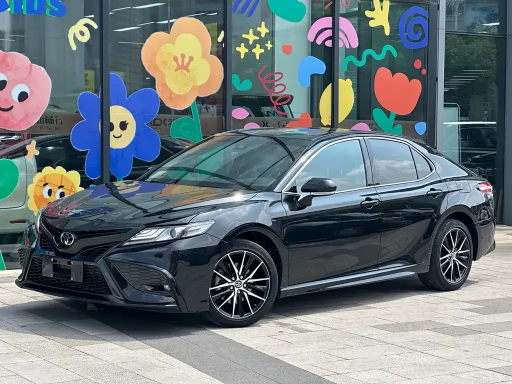 Toyota Camry 2021 из CN, фото 1