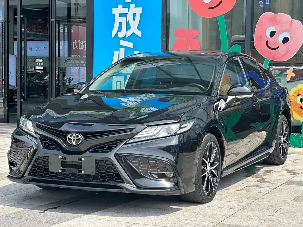 Toyota Camry 2021 из CN, фото 3