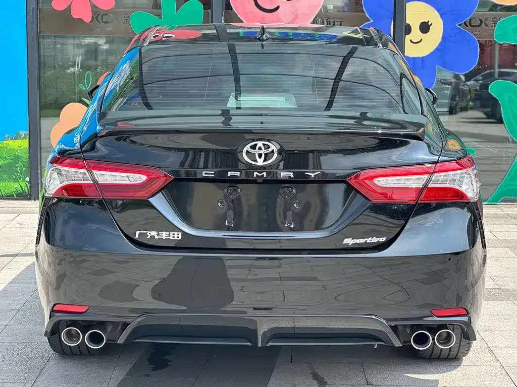 Toyota Camry 2021 из CN, фото 8