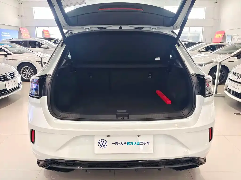 Volkswagen T-Roc 2025 из CN, фото 10