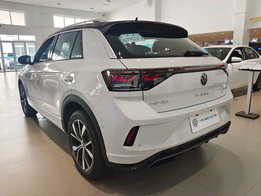Volkswagen T-Roc 2025 из CN, фото 3