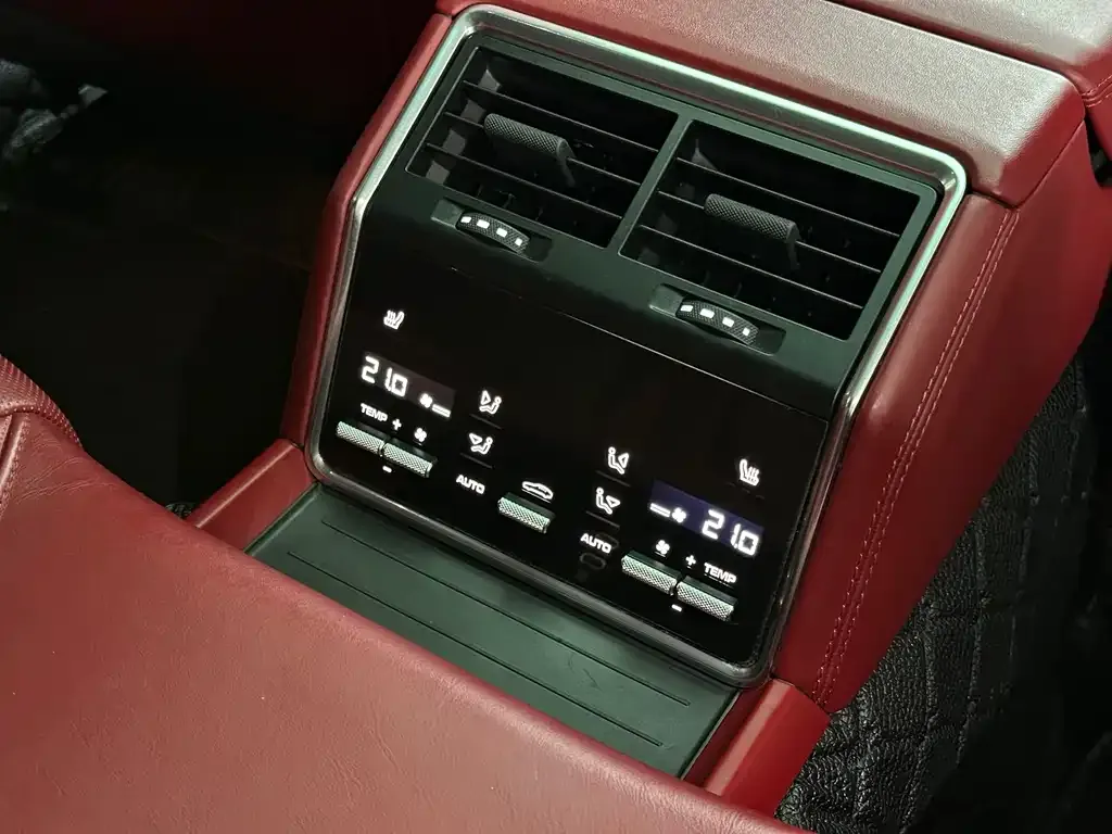 Porsche Panamera 2022 из CN, фото 10