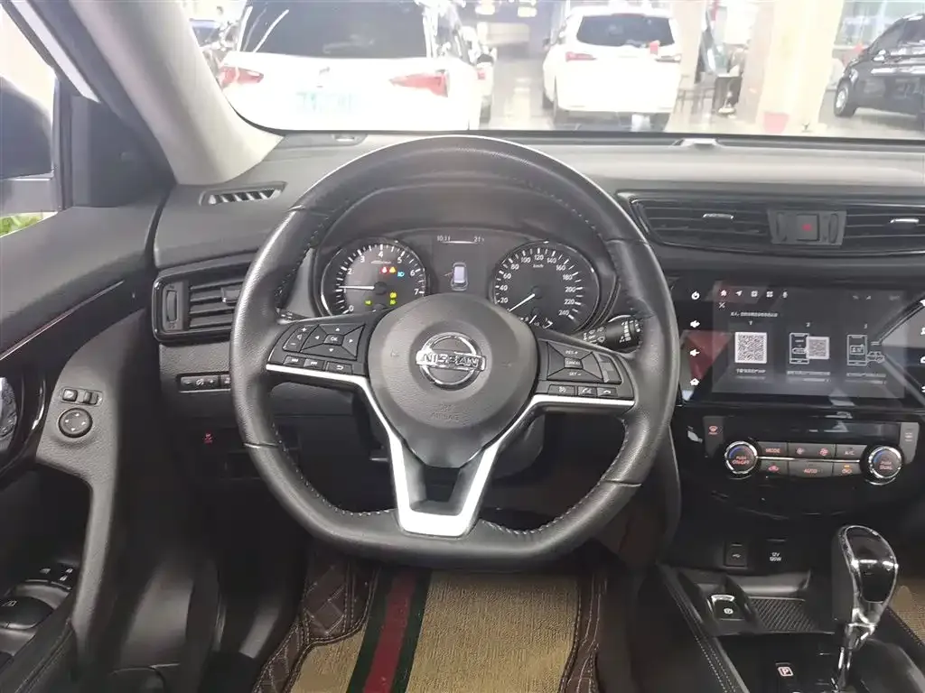 Nissan X-Trail 2023 из CN, фото 3