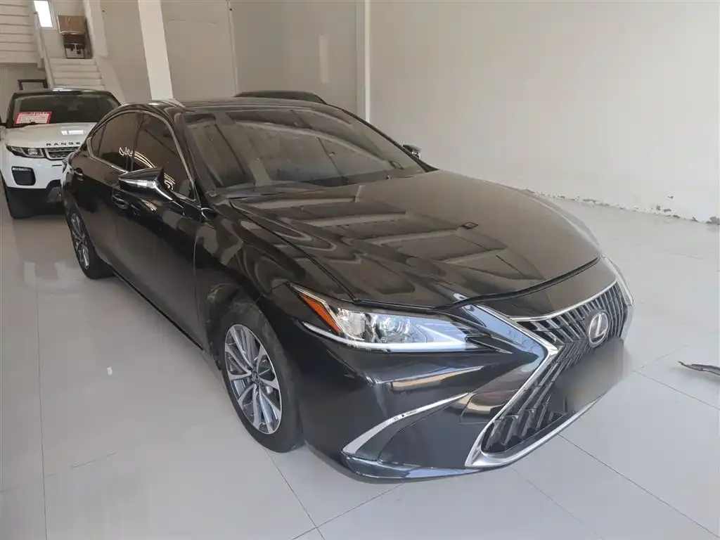 Lexus ES 2024 из CN, фото 4