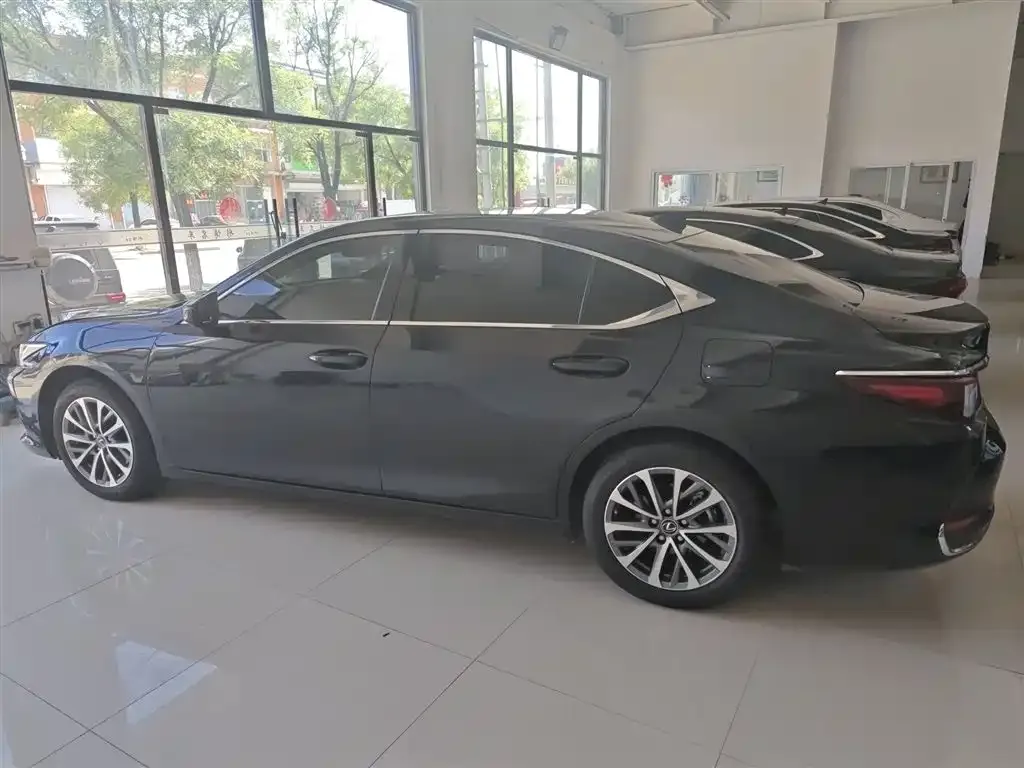 Lexus ES 2024 из CN, фото 5