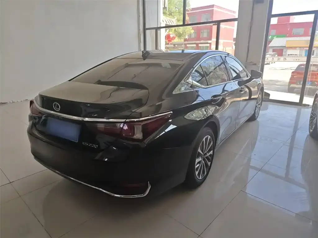 Lexus ES 2024 из CN, фото 7