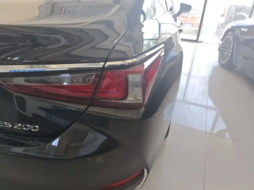 Lexus ES 2024 из CN, фото 8