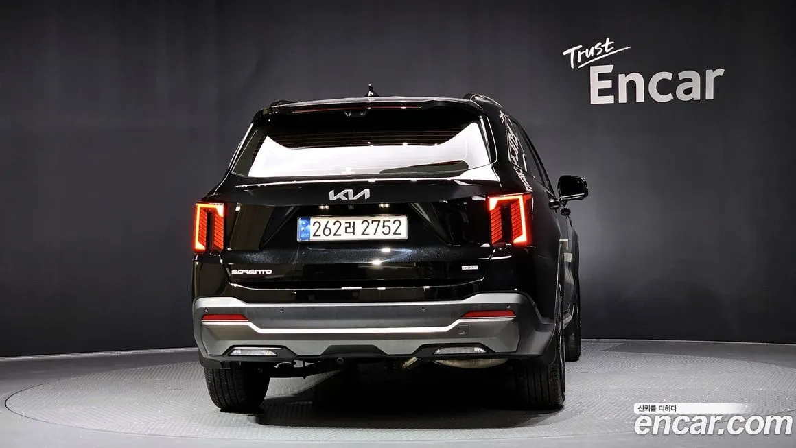 Kia Sorento — фото 4