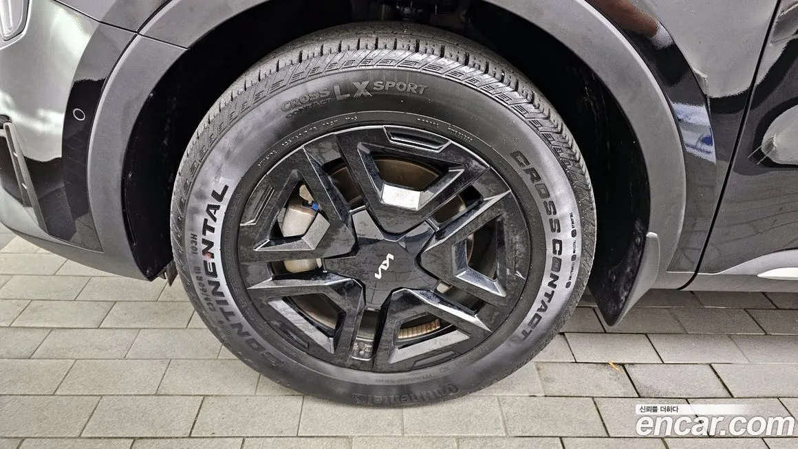 Kia Sorento — фото 5