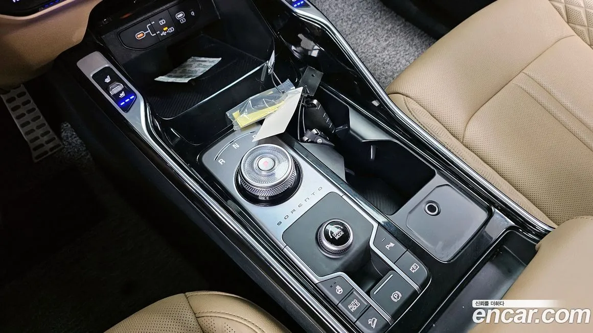 Kia Sorento — фото 9