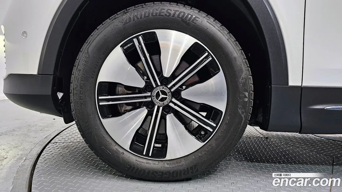 Mercedes-Benz EQB 2024 из KR, фото 5