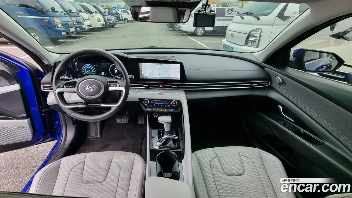 Hyundai AVANTE 2021 из KR, фото 2