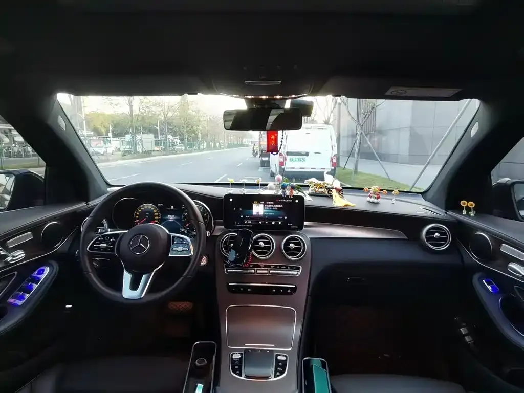 Mercedes-Benz GLC 2023 из CN, фото 3