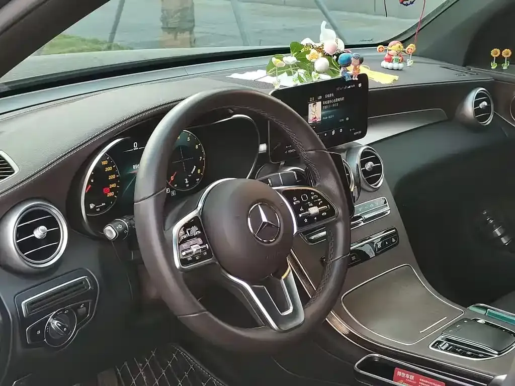 Mercedes-Benz GLC 2023 из CN, фото 8