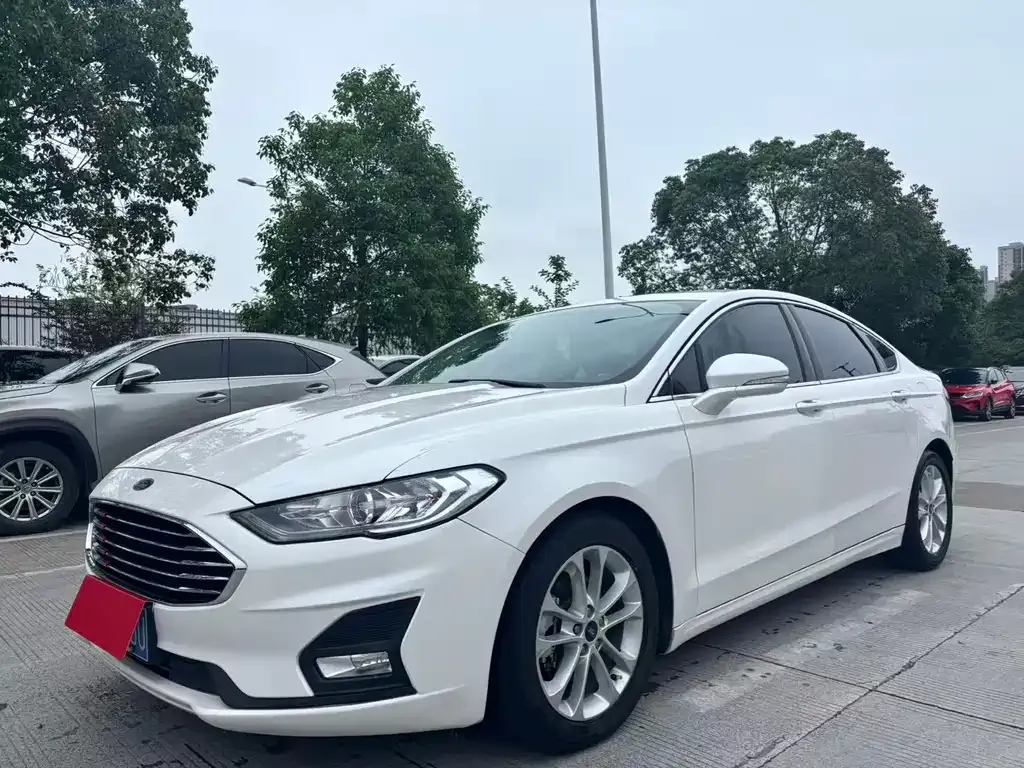Ford Mondeo 2021 из CN, фото 1