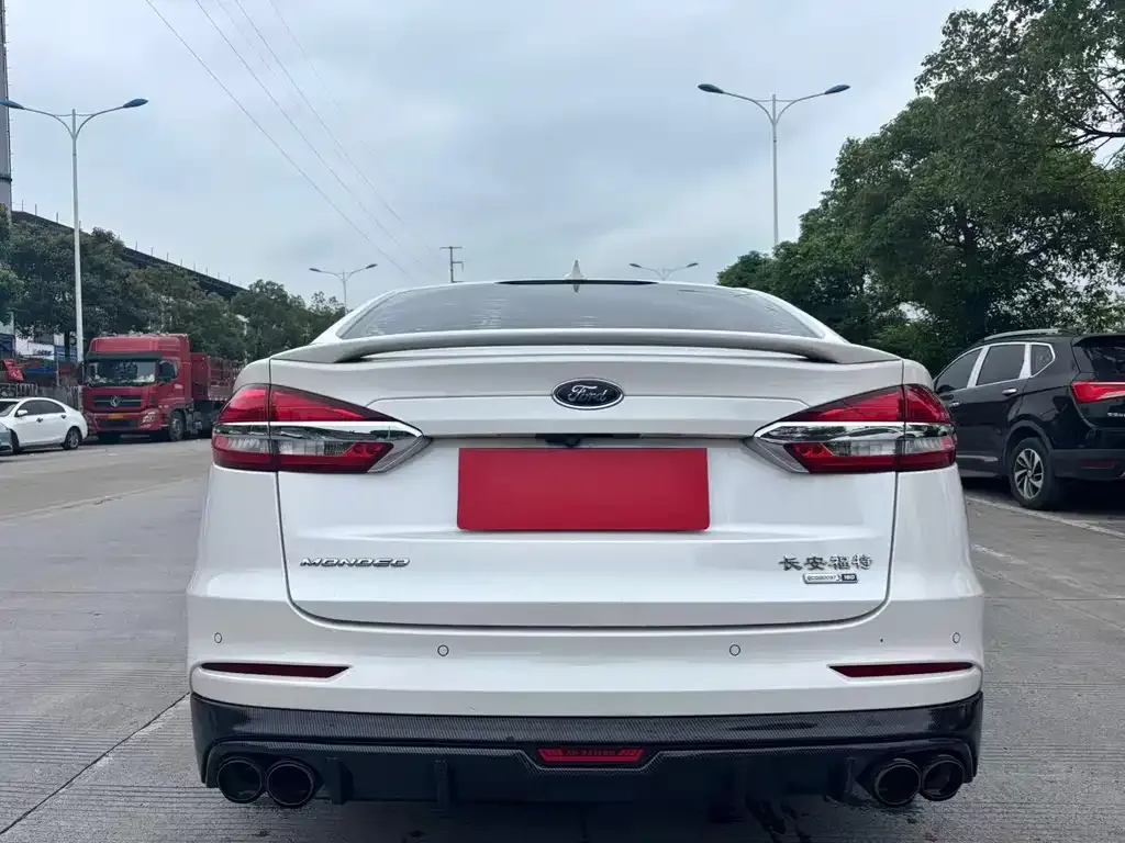 Ford Mondeo 2021 из CN, фото 8