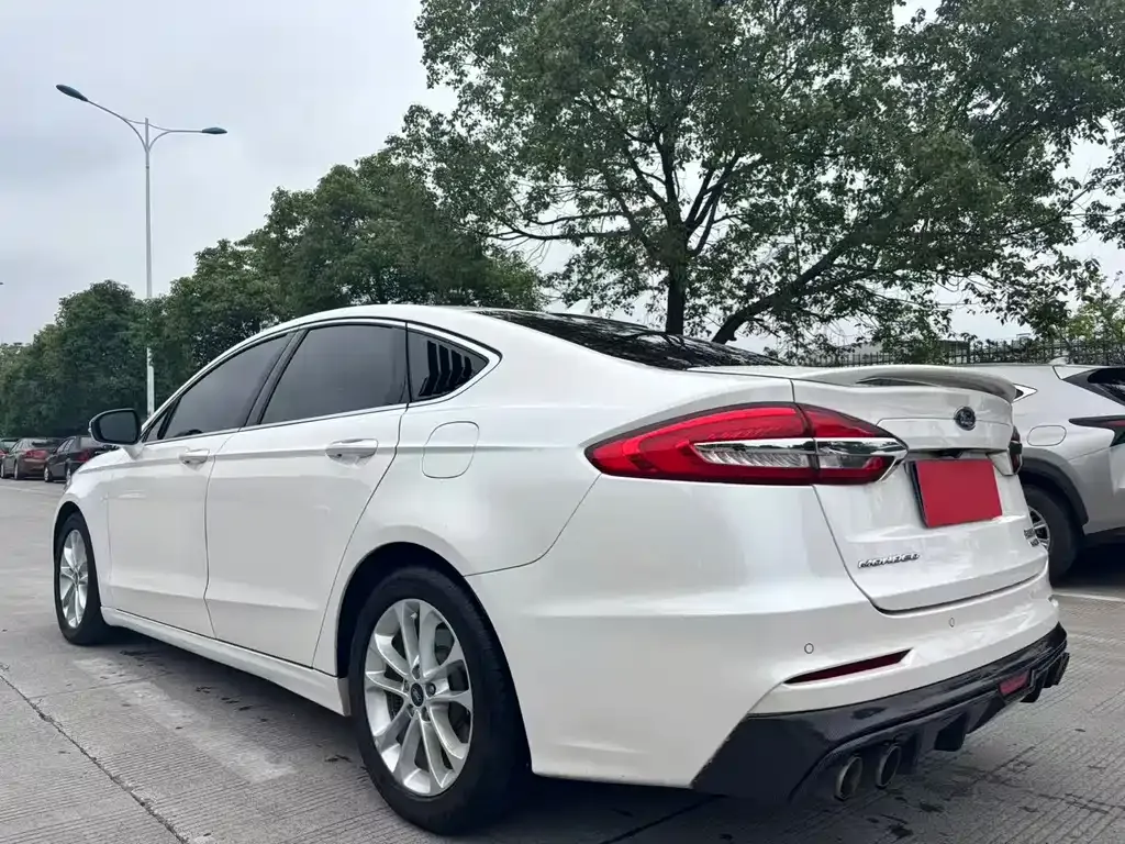Ford Mondeo 2021 из CN, фото 9