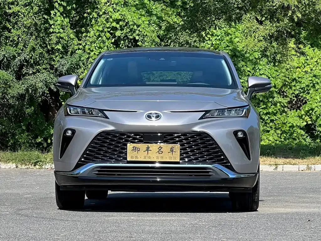 Toyota Venza 2024 из CN, фото 2
