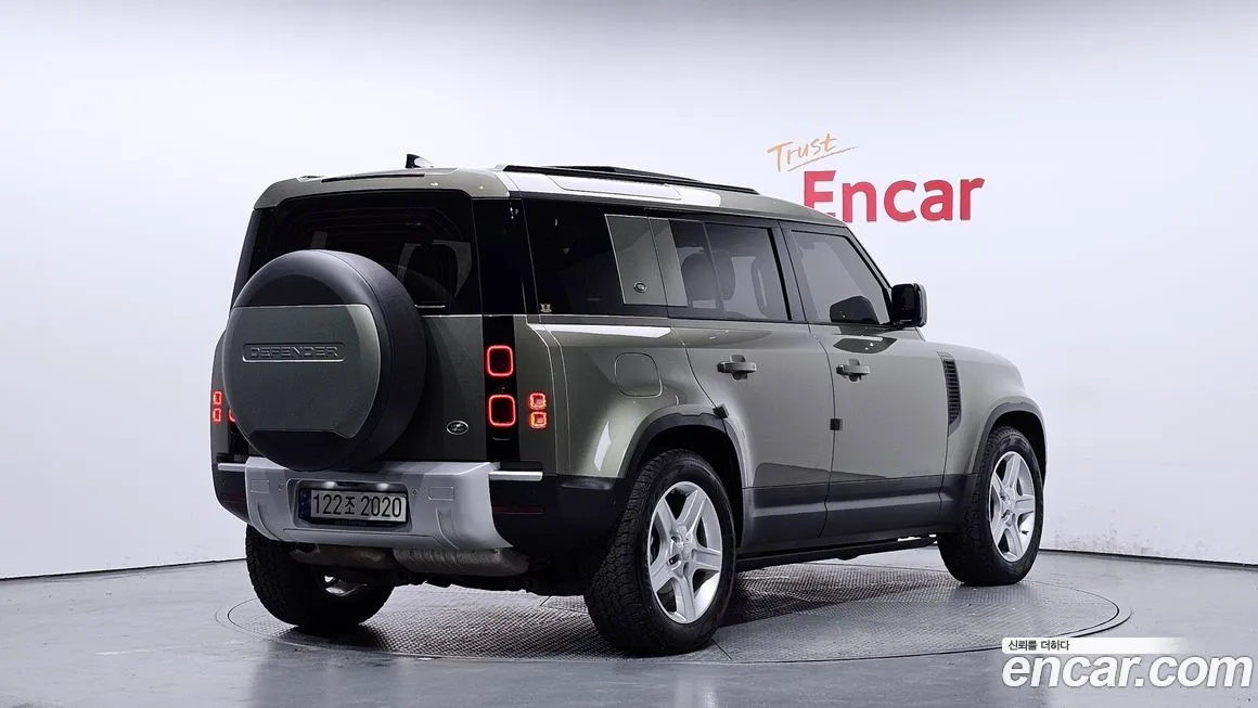 Land Rover Defender 2023 из KR, фото 2
