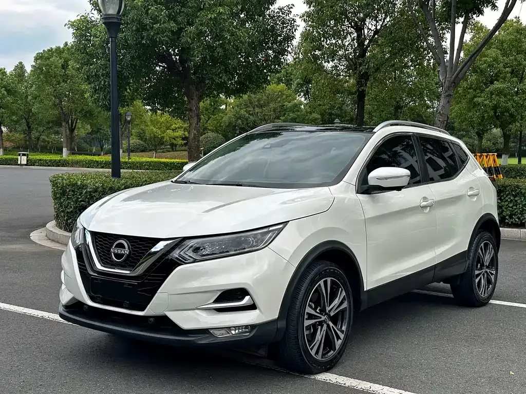 Nissan Qashqai 2023 из CN, фото 1