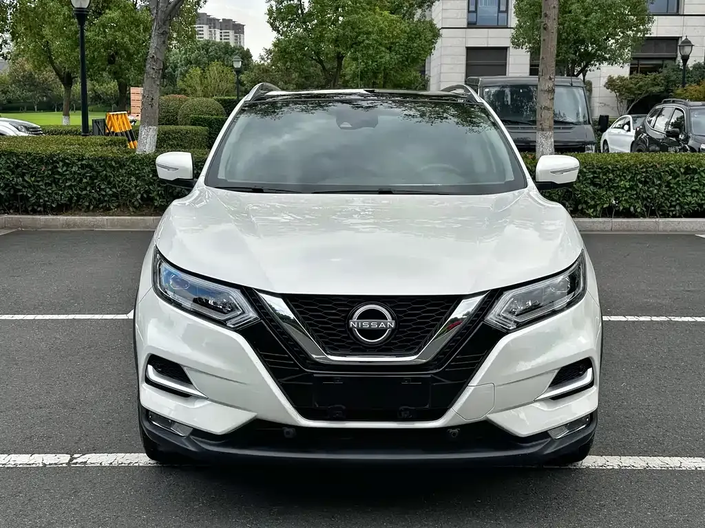 Nissan Qashqai 2023 из CN, фото 3