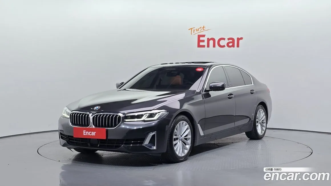 BMW 5-Series 2023 из KR, фото 1