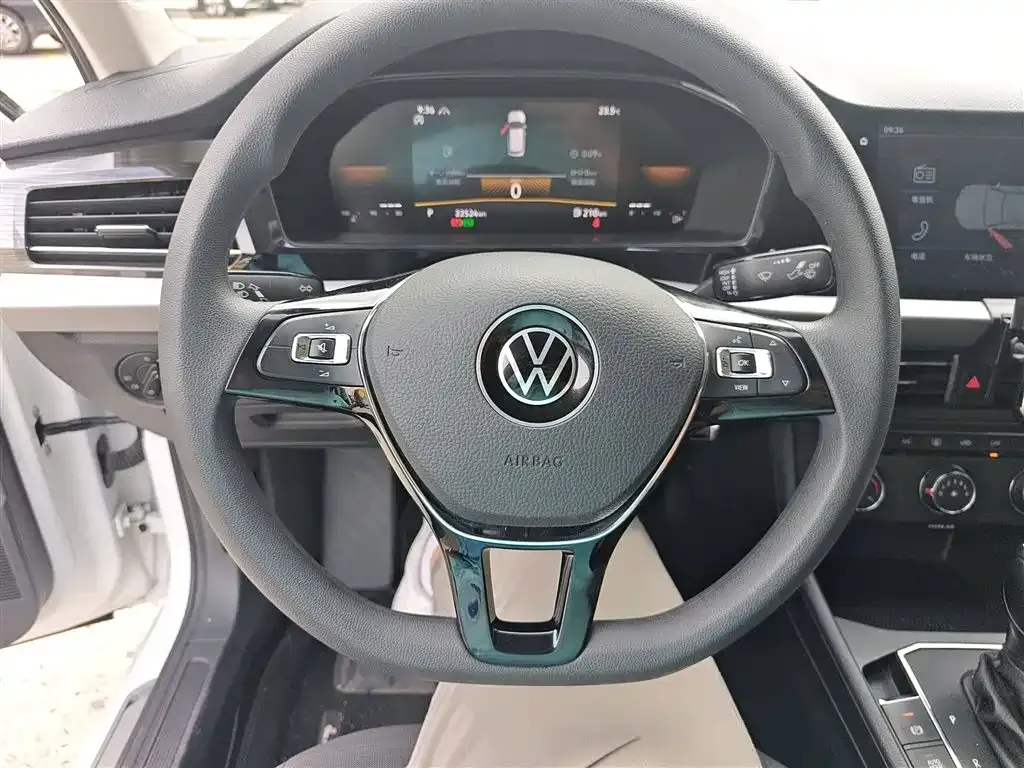 Volkswagen Lavida 2022 из CN, фото 3