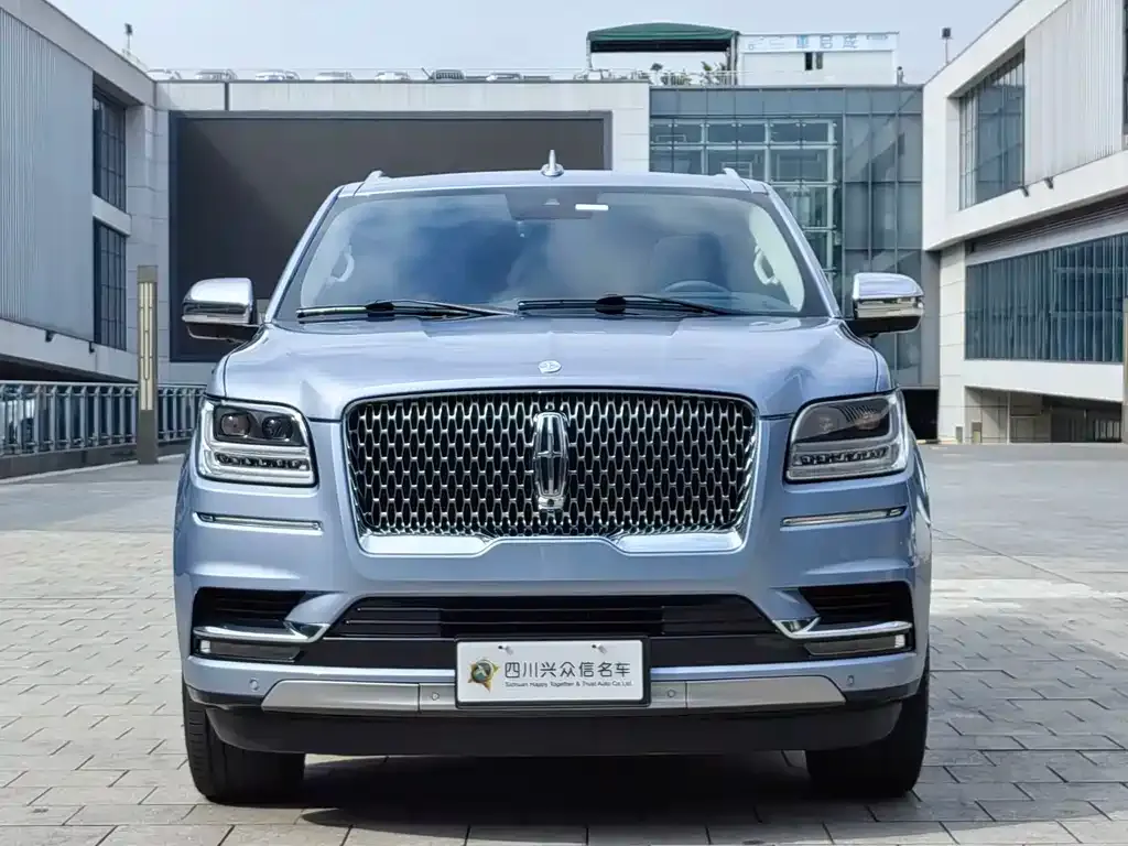 Lincoln Navigator — фото 3