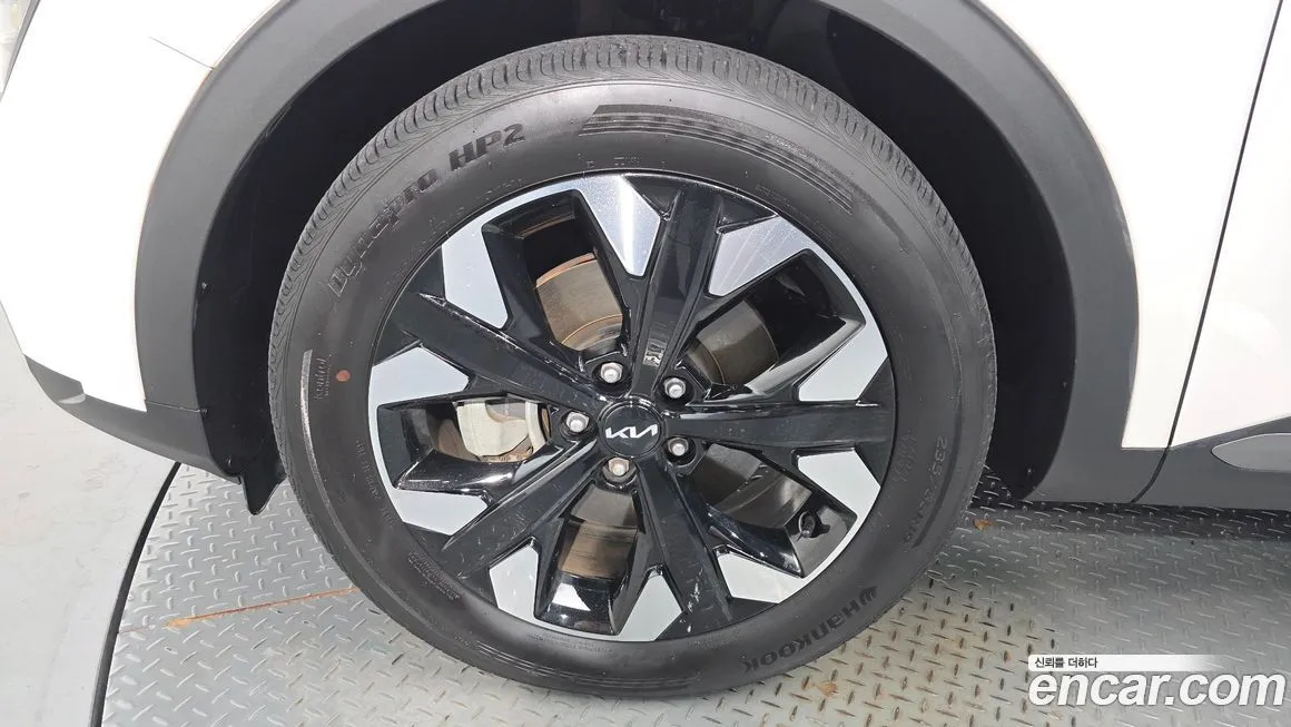 Kia Sportage — фото 5
