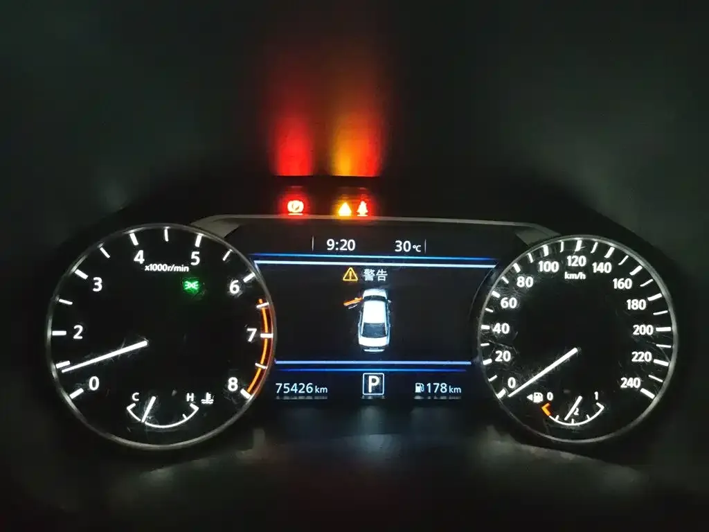 Nissan Teana 2023 из CN, фото 6