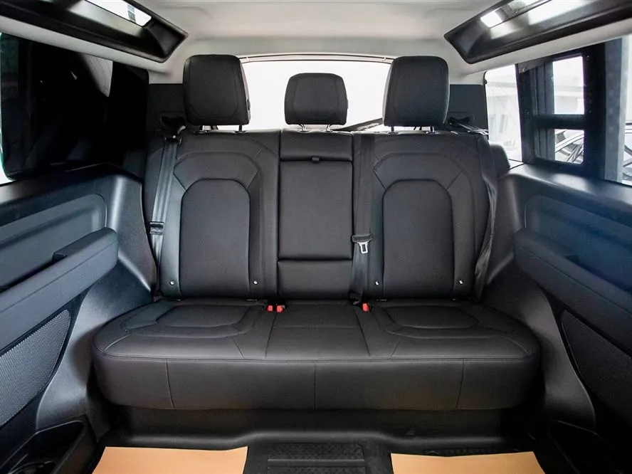 Land Rover Defender 2023 из CN, фото 10