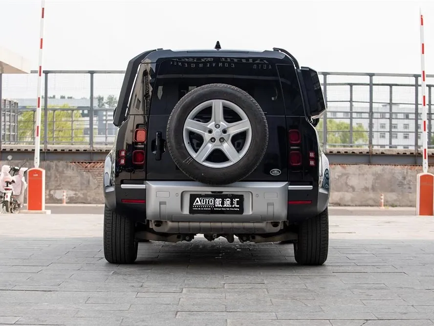 Land Rover Defender 2023 из CN, фото 4