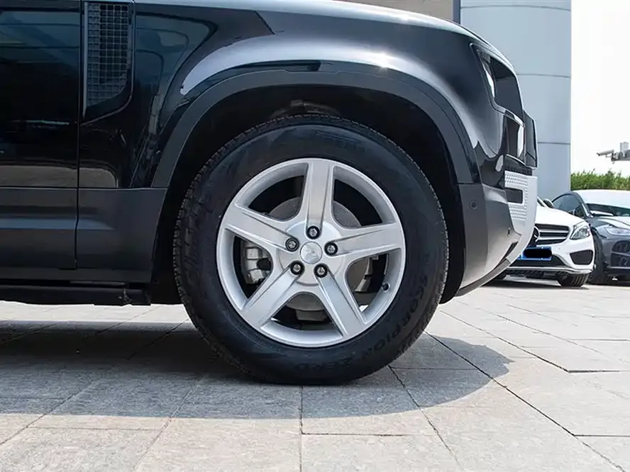 Land Rover Defender 2023 из CN, фото 5
