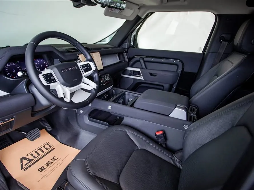 Land Rover Defender 2023 из CN, фото 7