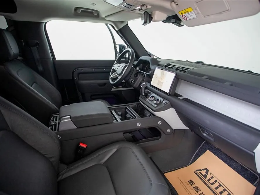 Land Rover Defender 2023 из CN, фото 8