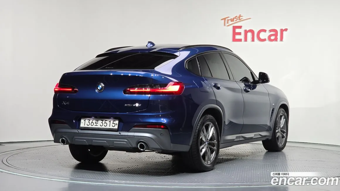 BMW X4 2021 из KR, фото 2