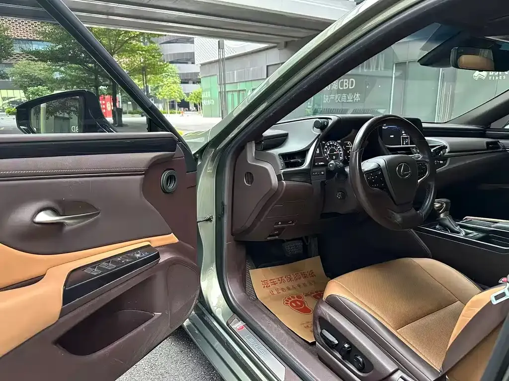 Lexus ES 2021 из CN, фото 6