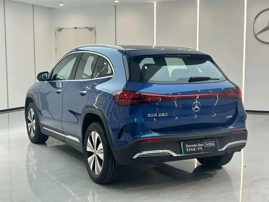 Mercedes-Benz EQA — фото 5