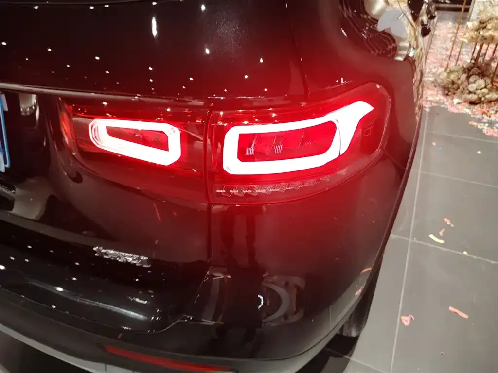 Mercedes-Benz GLB 2022 из CN, фото 8