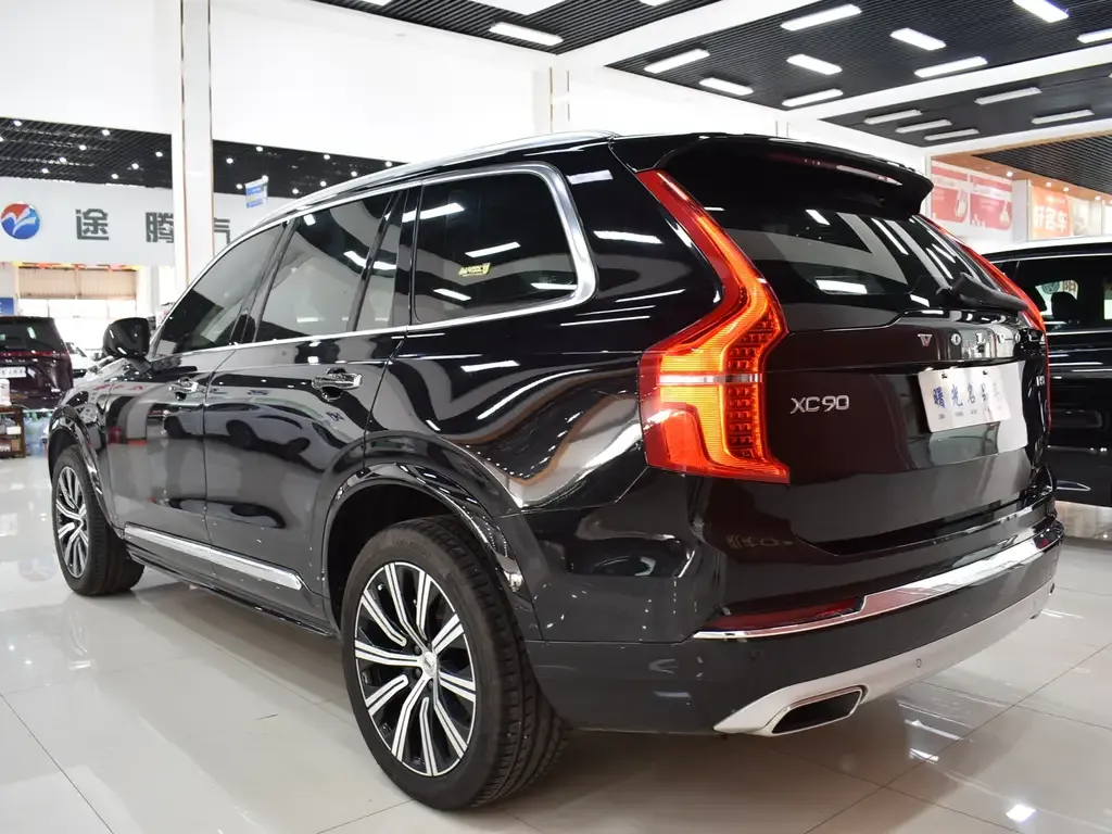 Volvo XC90 2021 из CN, фото 7