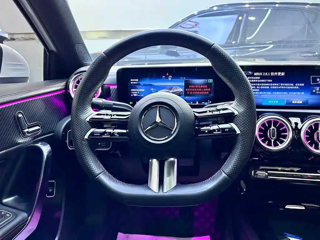 Mercedes-Benz A-Class 2023 из CN, фото 6