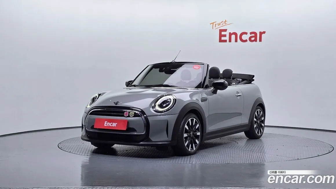 Mini Cooper Convertible — фото 3