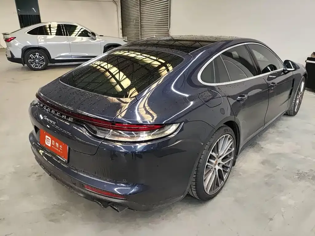 Porsche Panamera 2023 из CN, фото 5