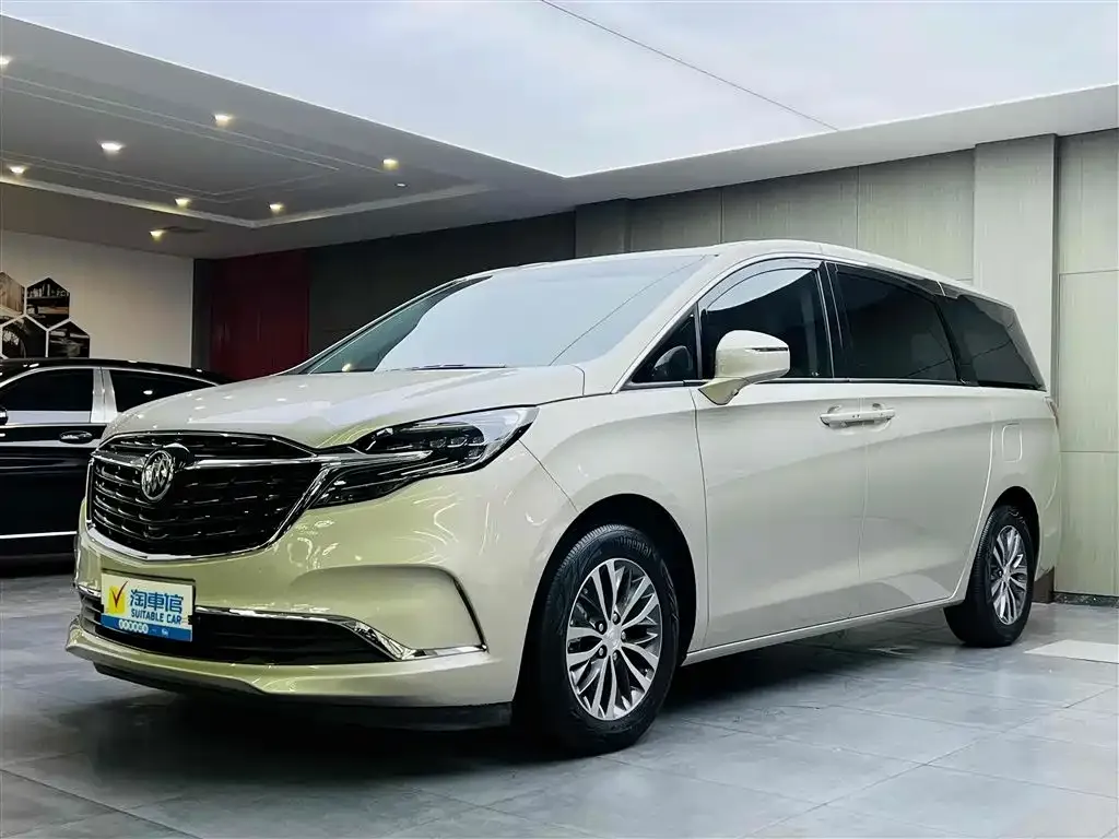 Buick GL8 2022 из CN, фото 1