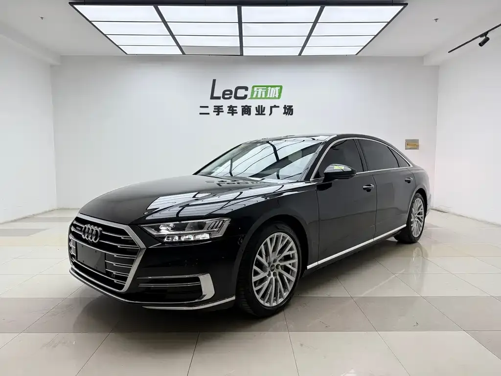Audi A8 2021 из CN, фото 1