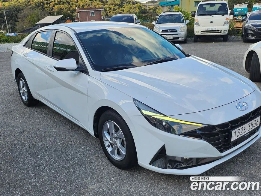 Hyundai AVANTE — фото 2