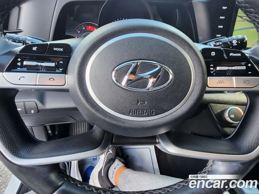 Hyundai AVANTE — фото 9